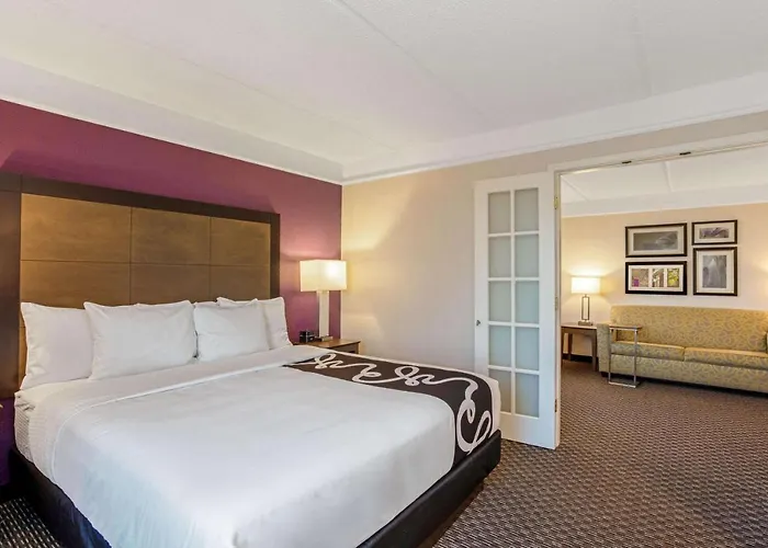 La Quinta Inn & Suites By Wyndham Panama City